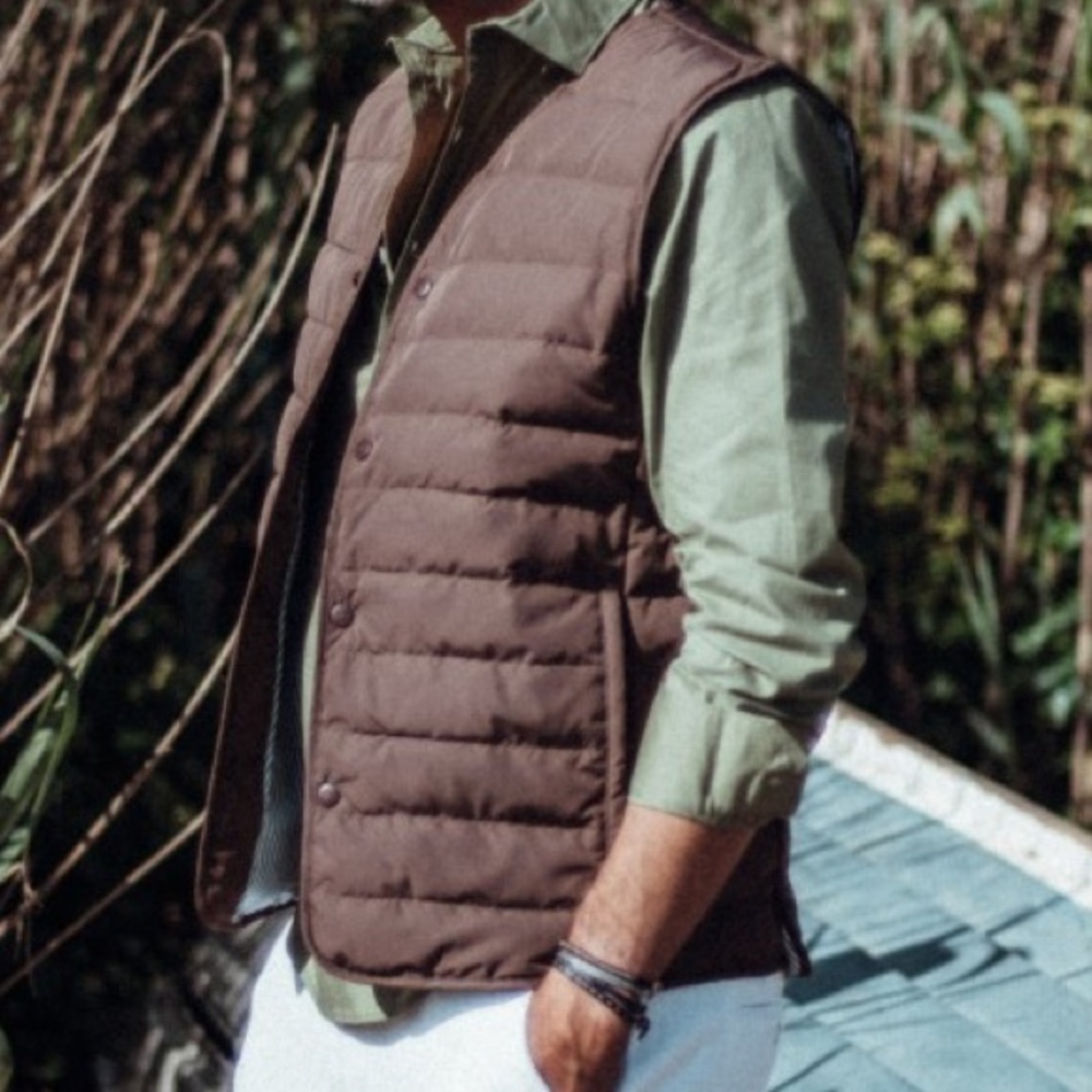 Only 1 Left! NWT π«π· Les Canebiers Collarless Puffer Vest - Picture 4 of 6